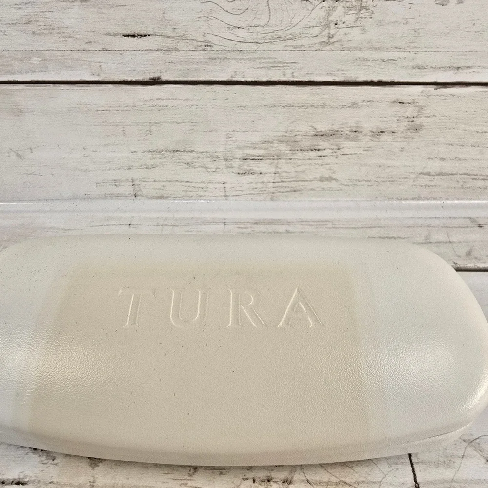 Tura Hard Shell‎ Eyeglass Case White Faux Leather Grey Felt Lining Clamshell